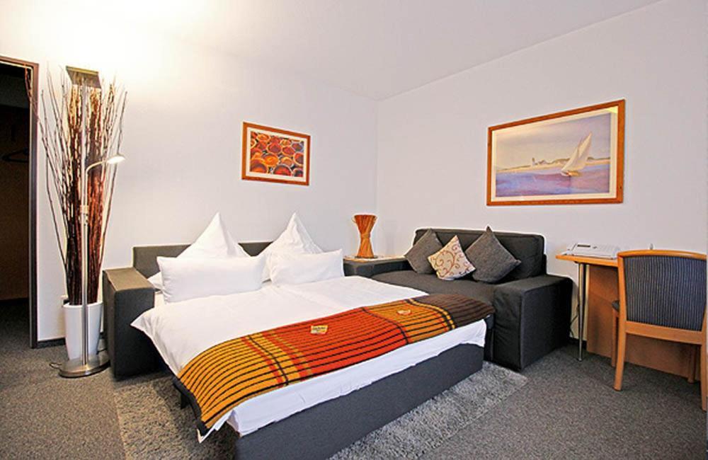 Hotel Lindenkrug Gütersloh Zewnętrze zdjęcie