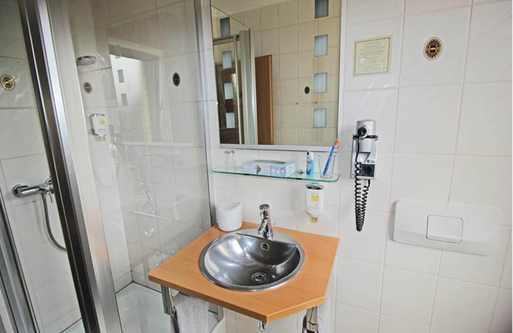 Hotel Lindenkrug Gütersloh Pokój zdjęcie