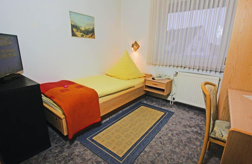 Hotel Lindenkrug Gütersloh Zewnętrze zdjęcie